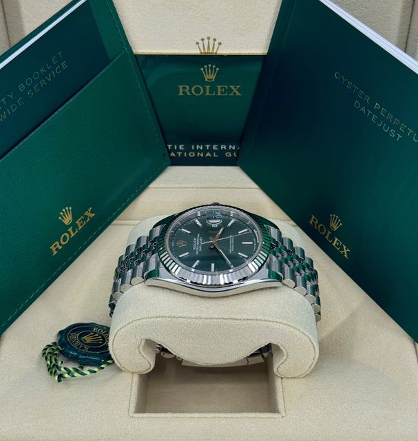 Rolex Datejust 41 126334 Image 2